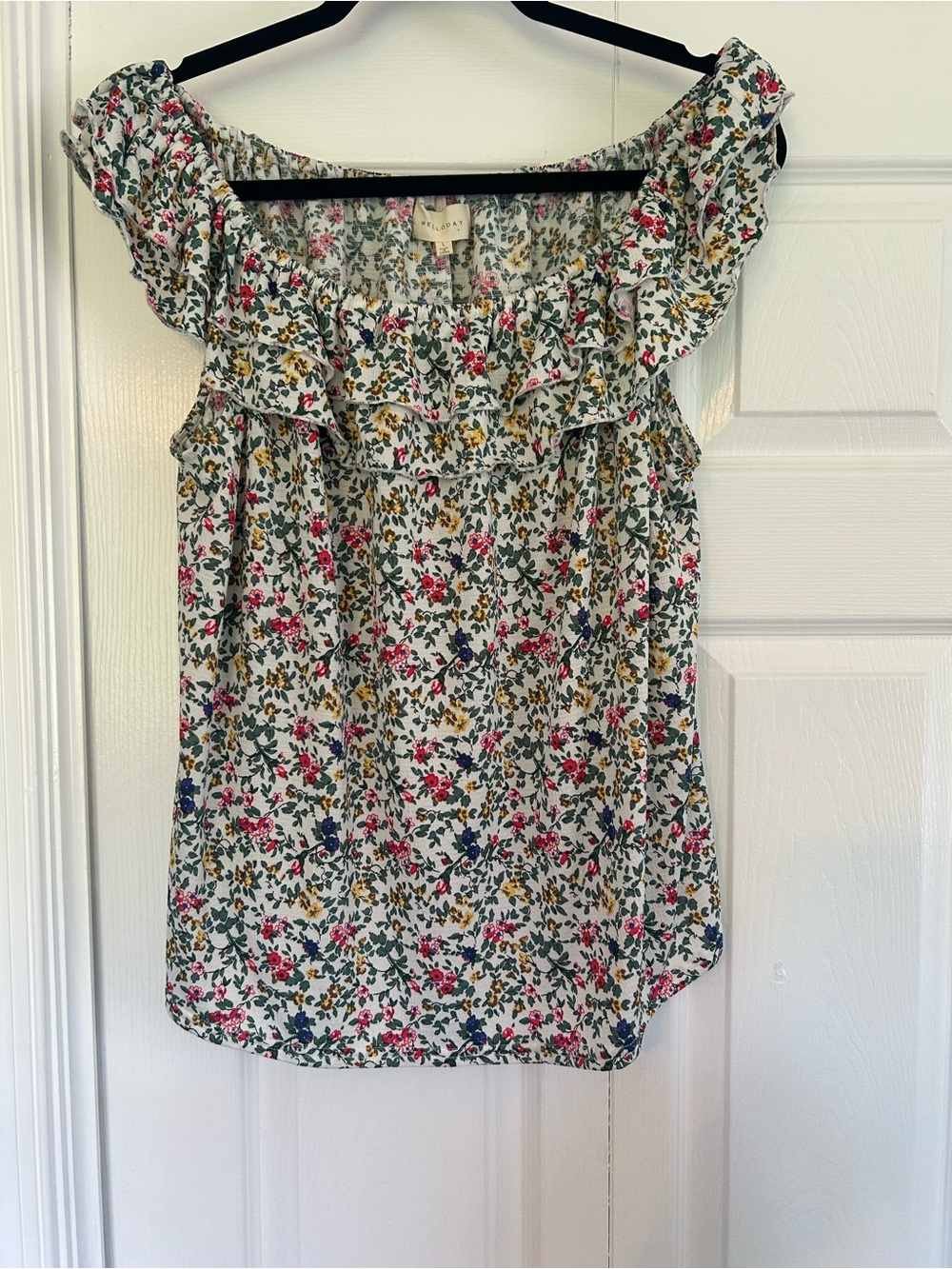 MELLODAY White Floral Ruffle Off-Shoulder Camisole with Pink & Green